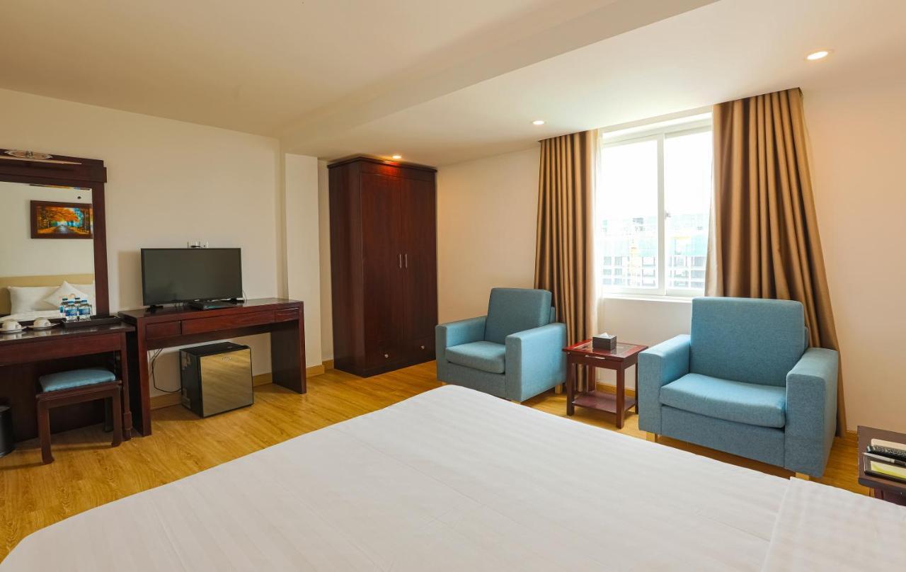 Aluna Ben Thanh Hotel Ho Chi Minh City Bagian luar foto