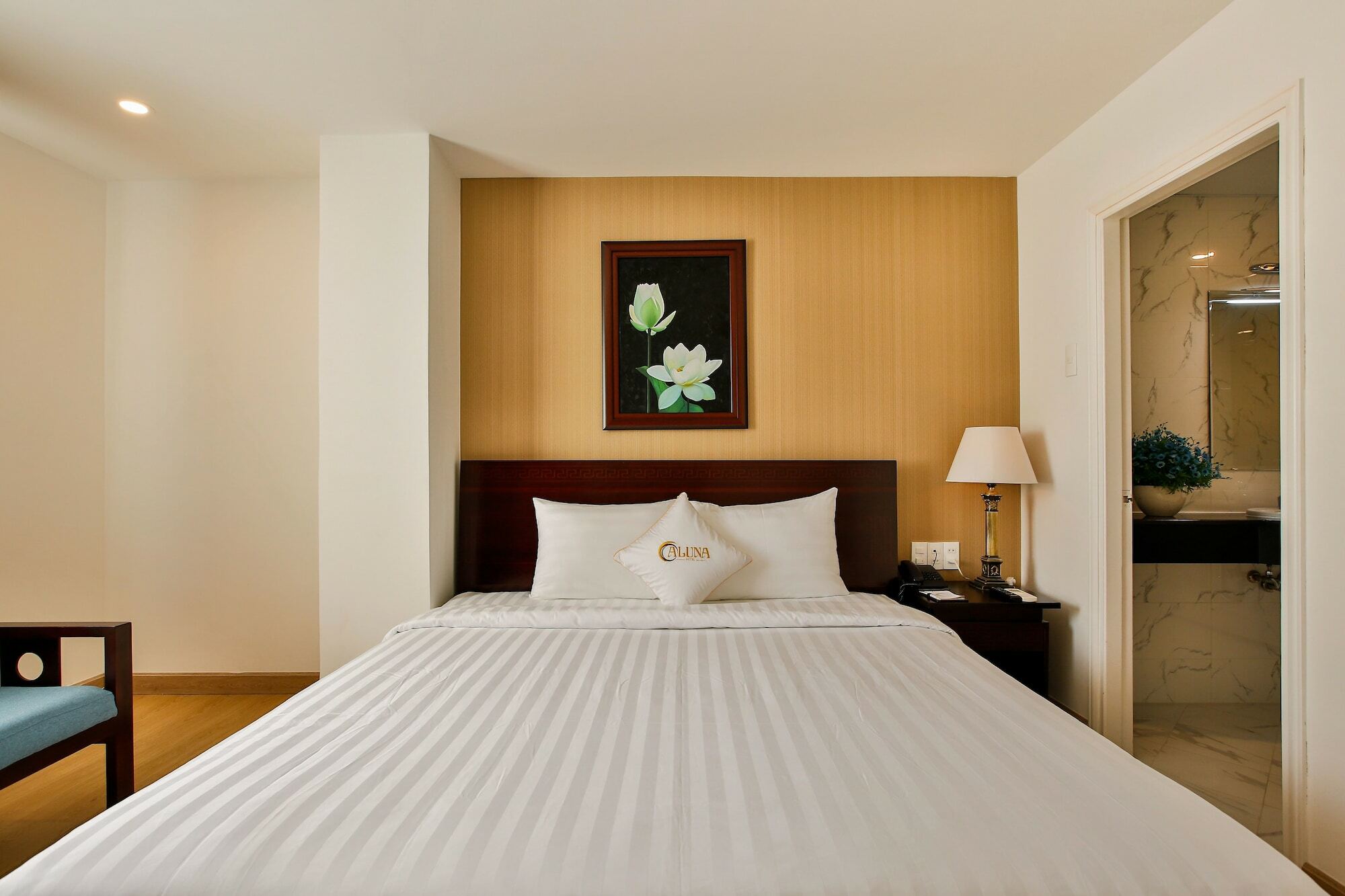 Aluna Ben Thanh Hotel Ho Chi Minh City Bagian luar foto